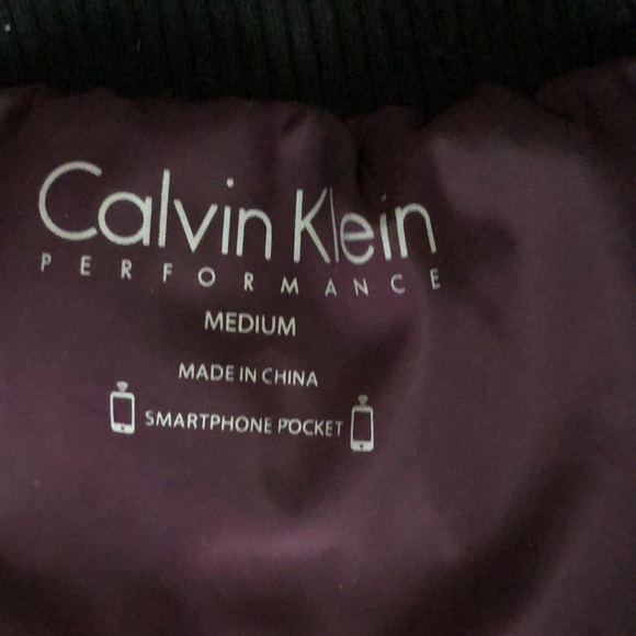 Calvin Klein Performance Puffer‎ Vest - Picture 4 of 5